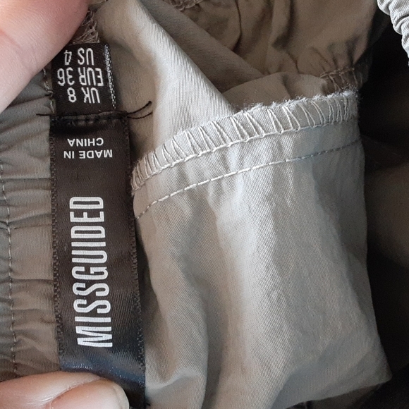 Misguided elastic waist cuffed but slouch Festival pants size 4 greenish brown - Picture 7 of 8